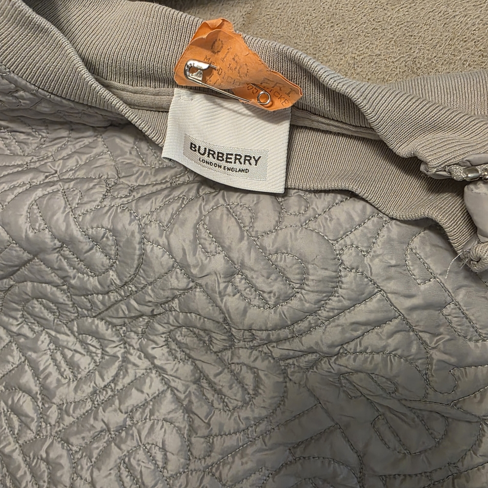 Burberry Quilted Monogram Tracksuit Set Quilt Gray Small Womans - Picture 16 of 16